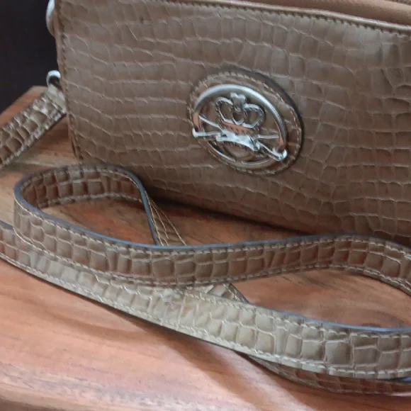 Kathy Van Zeeland Croc-Embossed Brown Crossbody Bag - Picture 6 of 15